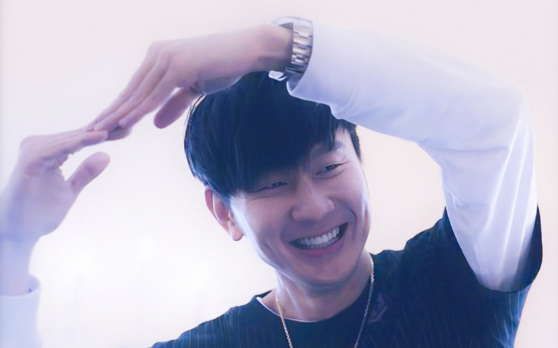 公牛拍摄宣传海报主打青春与力量主题，公牛广告词到底是什么